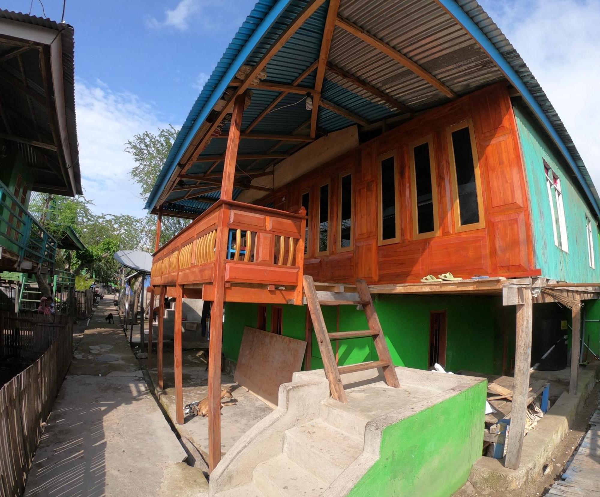 Jhuna Komodo Homestay Eksteriør bilde