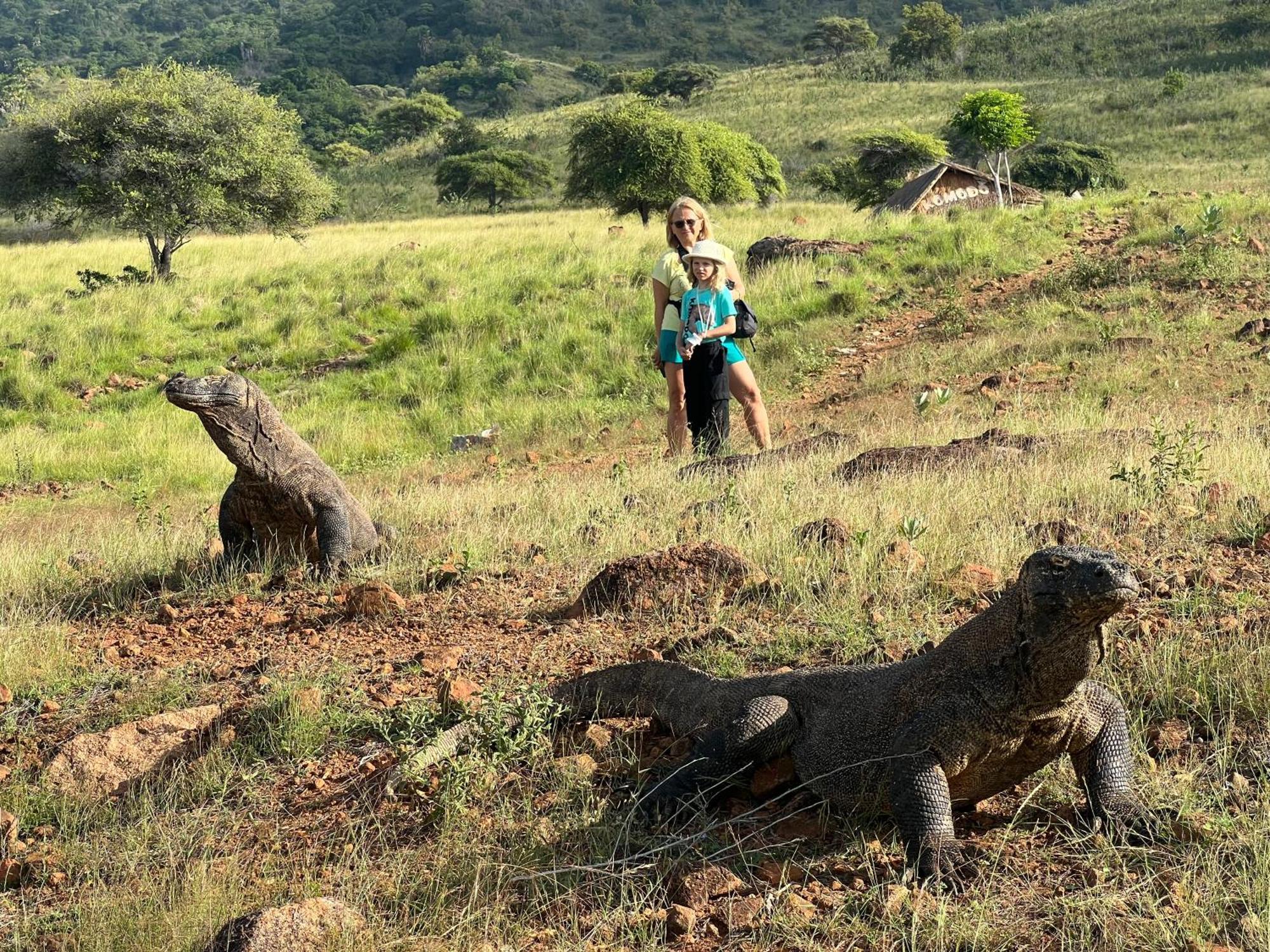 Jhuna Komodo Homestay Eksteriør bilde