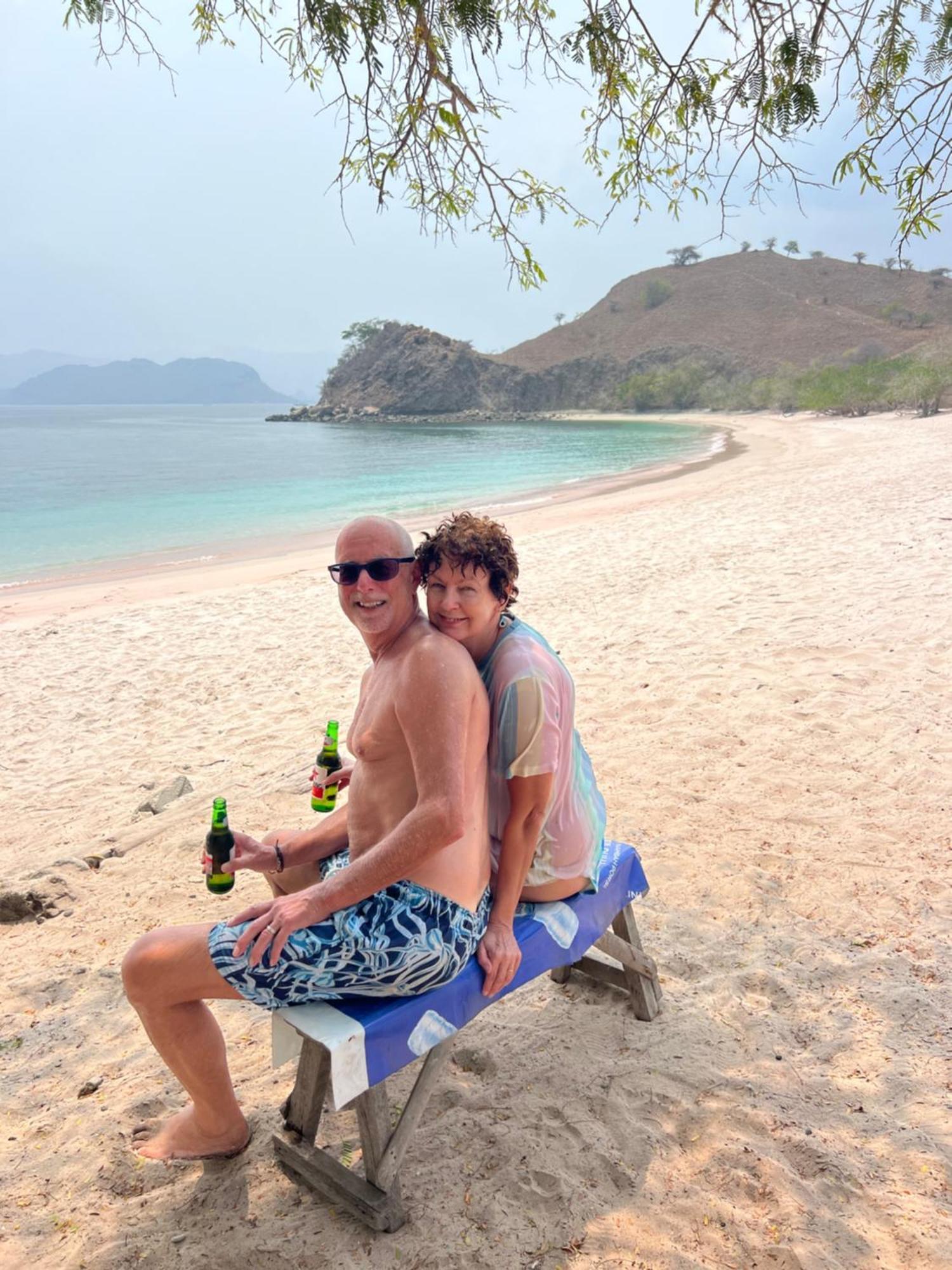 Jhuna Komodo Homestay Eksteriør bilde